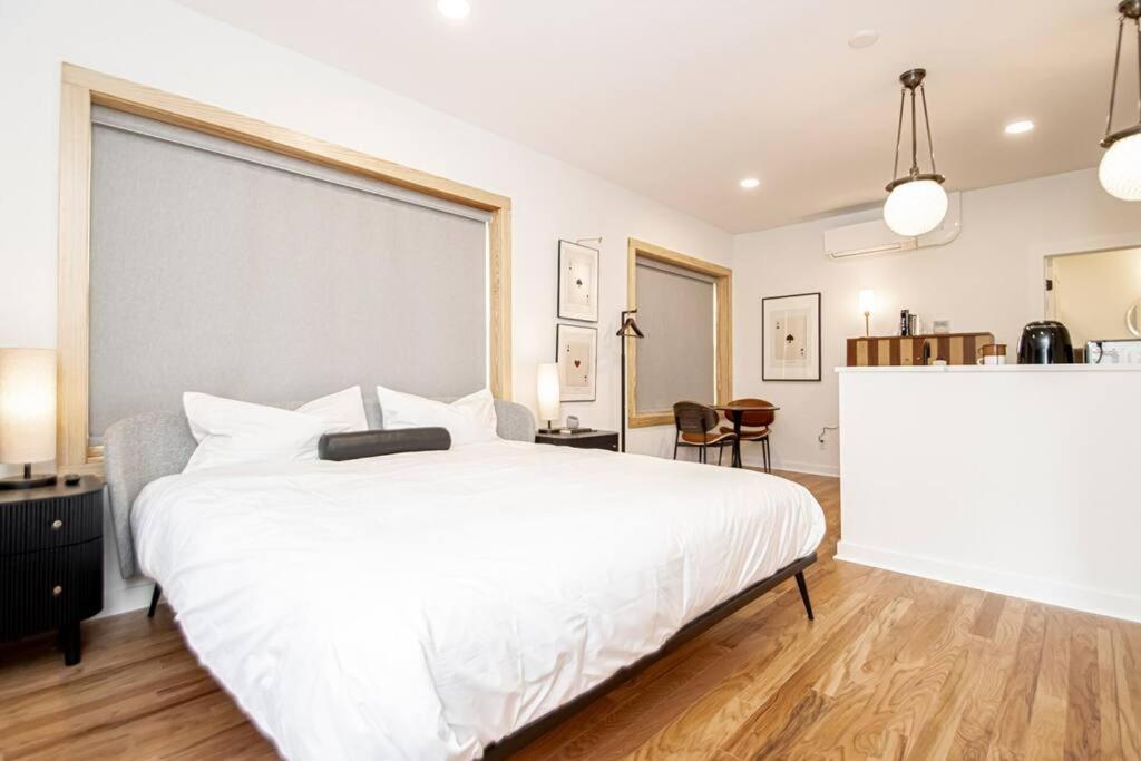 Steps To Bathhouses, Historic Studio, King Bed, Room # 101 هوت سبرنغز المظهر الخارجي الصورة
